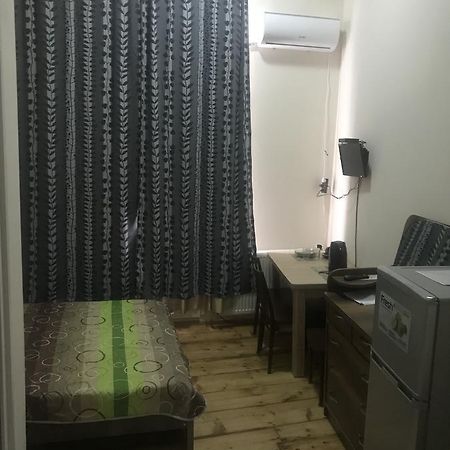 Guesthouse Nati-Natia Tbilisi Esterno foto