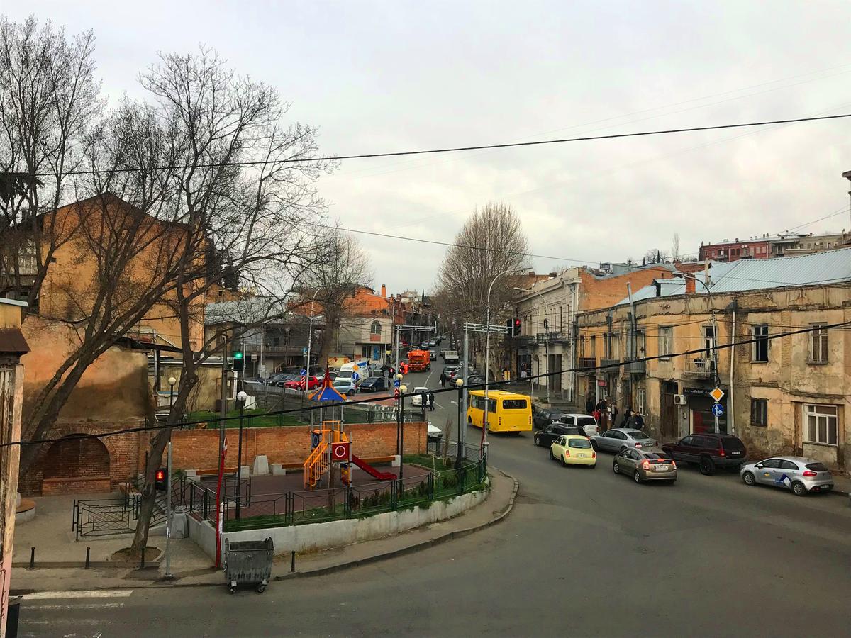 Guesthouse Nati-Natia Tbilisi Esterno foto
