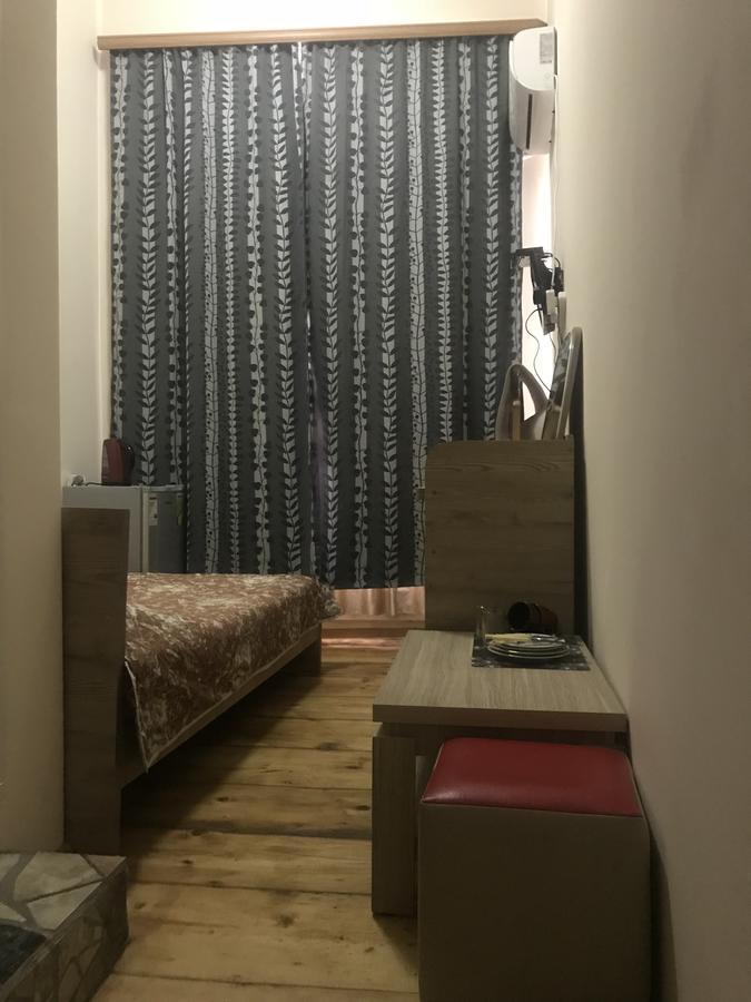 Guesthouse Nati-Natia Tbilisi Esterno foto